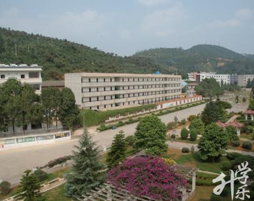 佛山市騰飛職業技術學校