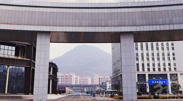 天府新區信息職業學院